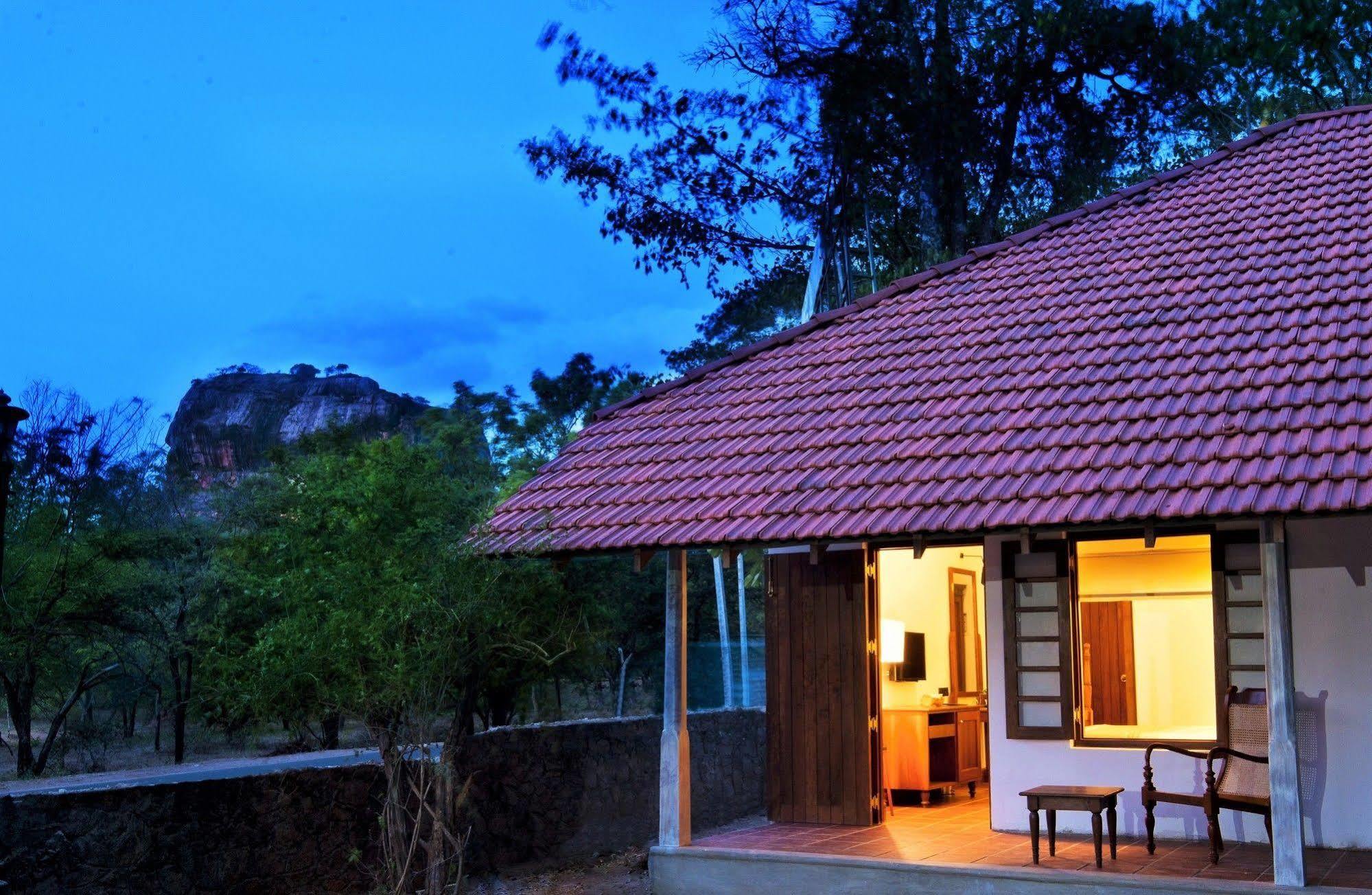 Ekho Sigiriya Hotel Kültér fotó