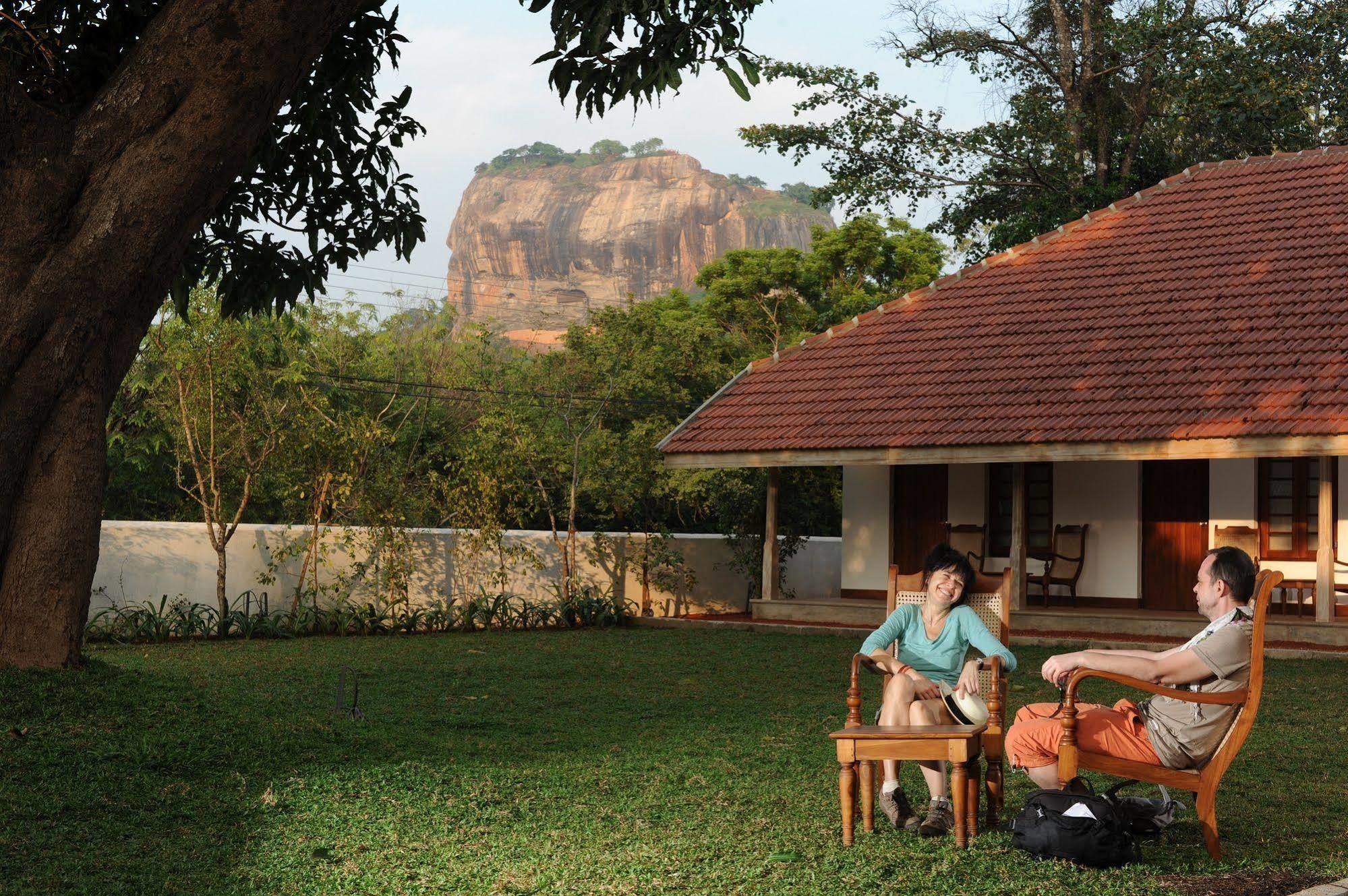 Ekho Sigiriya Hotel Kültér fotó